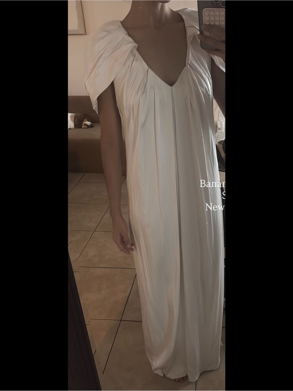 Banana Republic Ivory Pleated V‑Neck Maxi Chemise